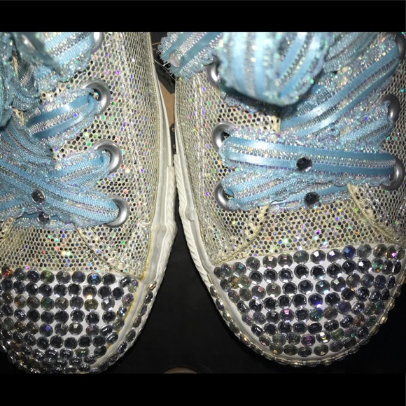 Customized glitter silver converse with rhinestone - Picture 5 of 6